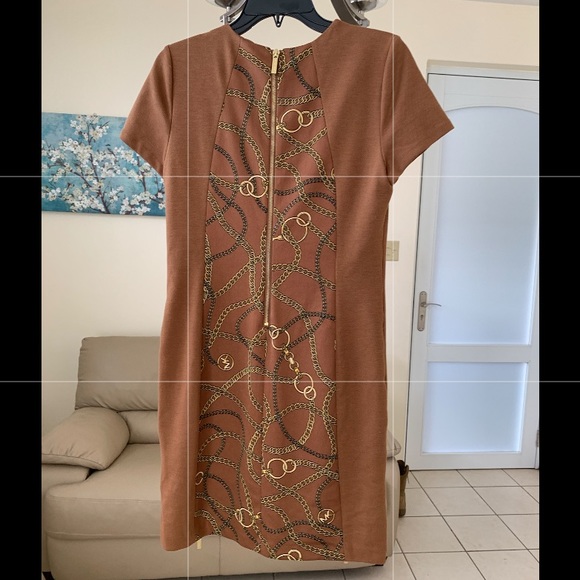 Michael Kors Gold Chain Print Dress, NWT Size 8 - Picture 3 of 8